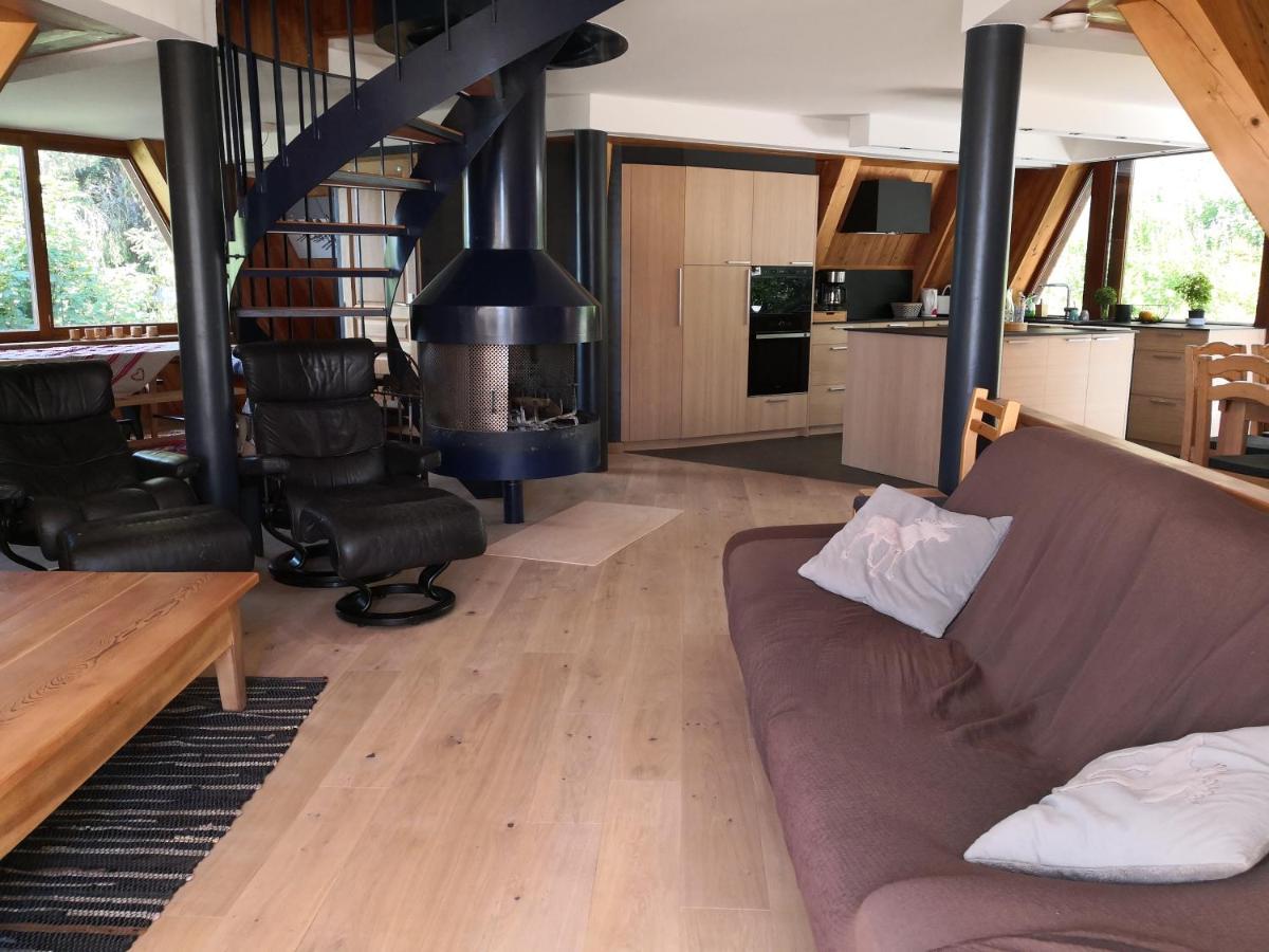 Le Chalet Pointu De Capucine Bourg-Saint-Maurice Bagian luar foto